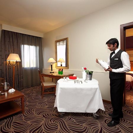 Holiday Inn Tabuk By Ihg Extérieur photo
