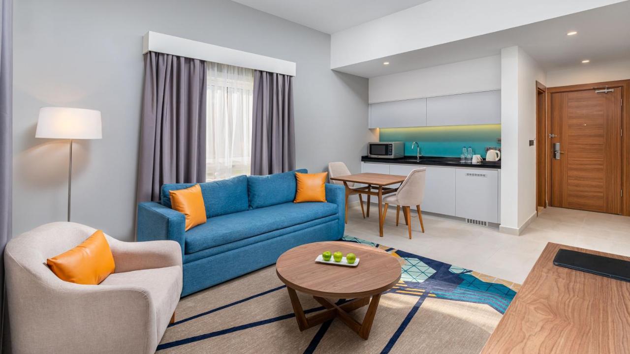 Holiday Inn Tabuk By Ihg Extérieur photo