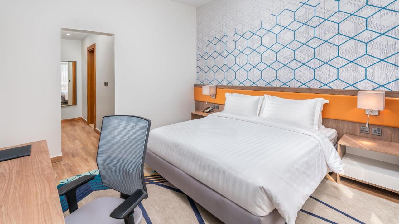 Holiday Inn Tabuk By Ihg Extérieur photo