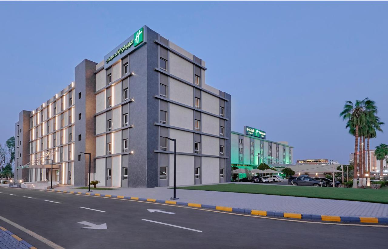 Holiday Inn Tabuk By Ihg Extérieur photo