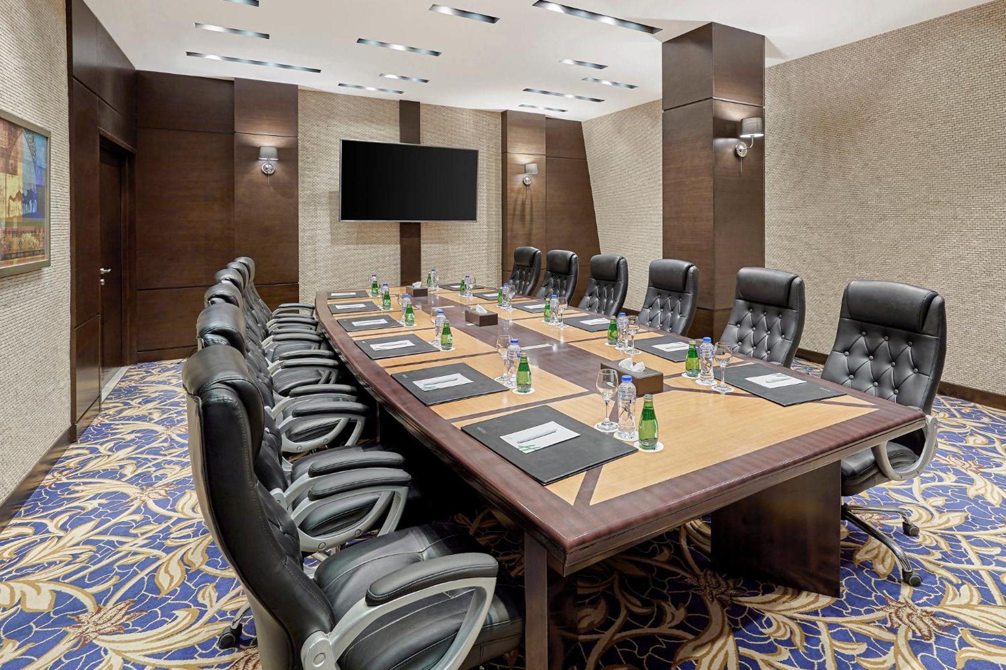 Holiday Inn Tabuk By Ihg Extérieur photo