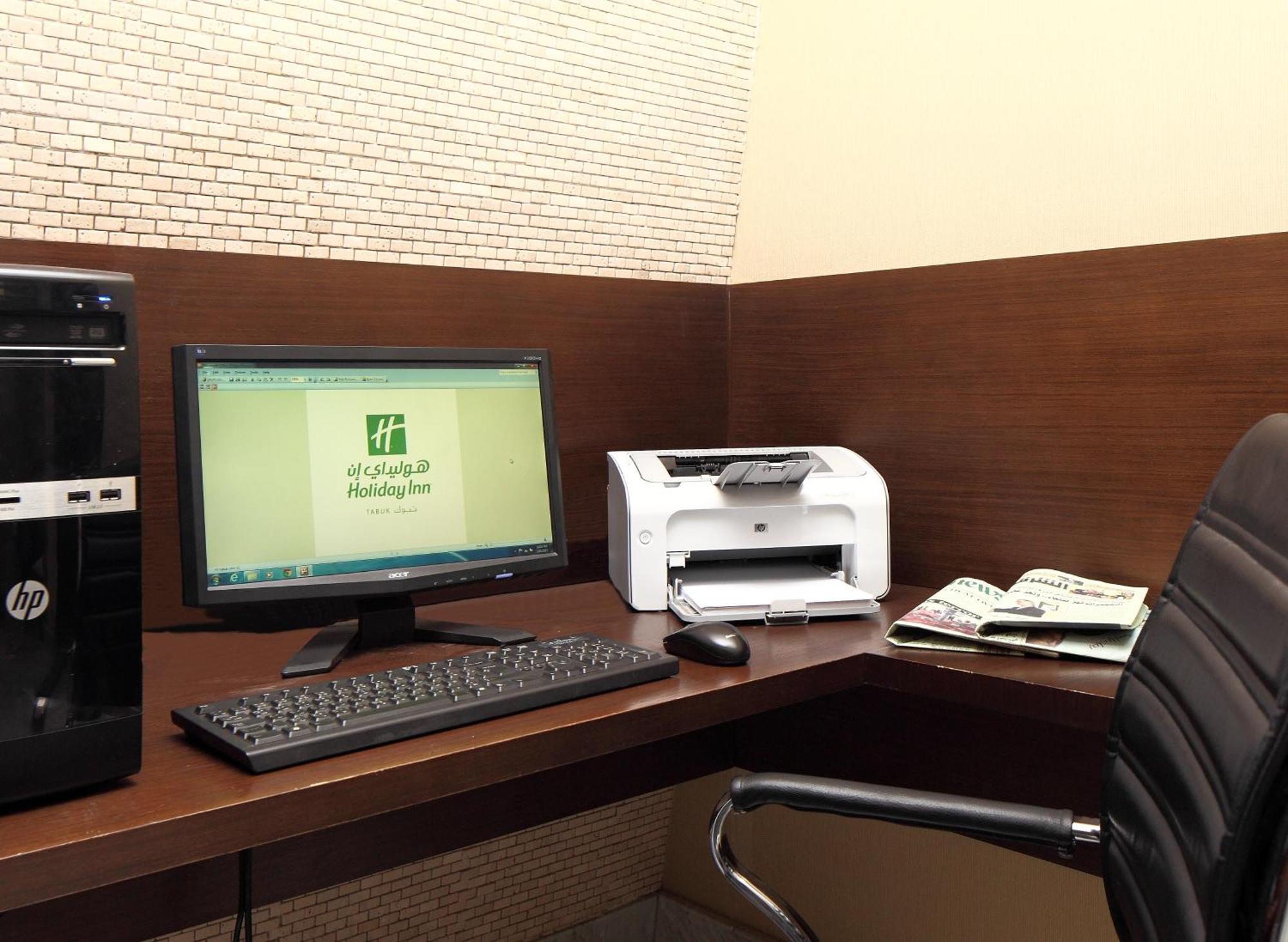 Holiday Inn Tabuk By Ihg Extérieur photo